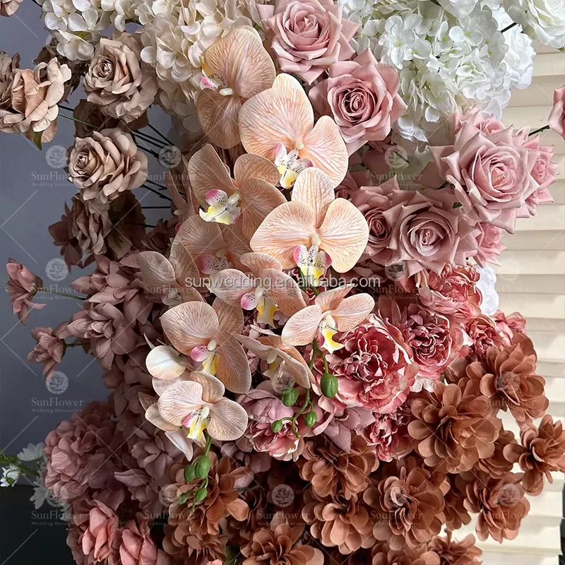 قوس زهور حريرية معلق بإطار معد - مراجعة Wedding Arch Flower وسعره