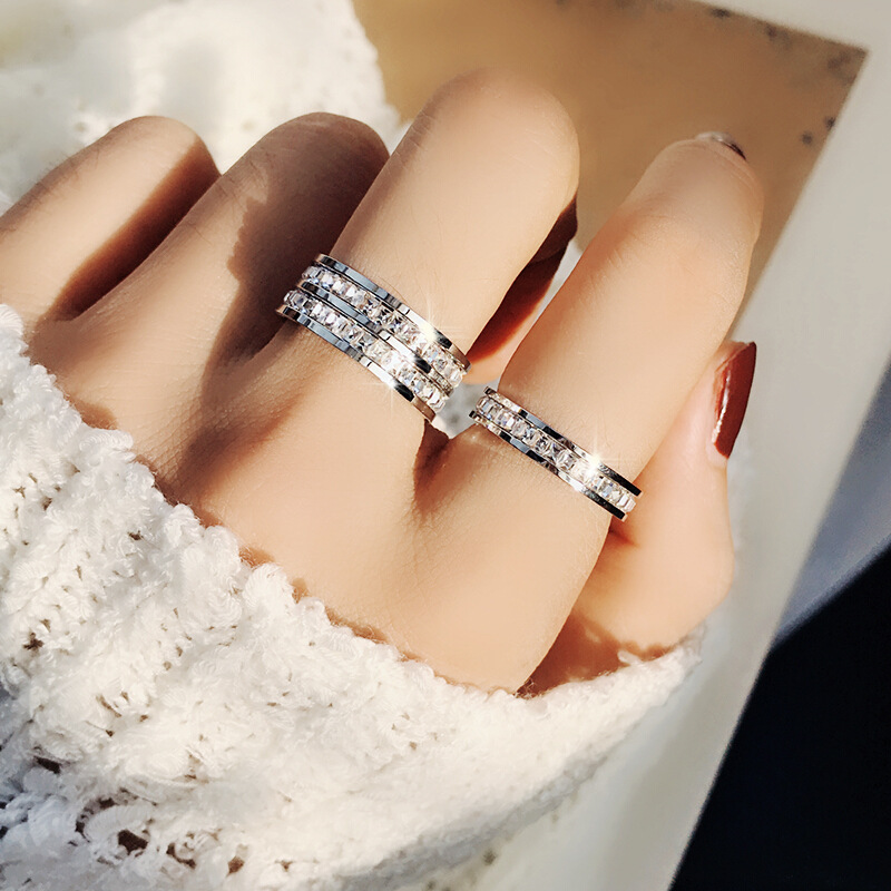 خاتم فاخر باللون الذهبي الوردي - مراجعة Wedding Zone وسعره