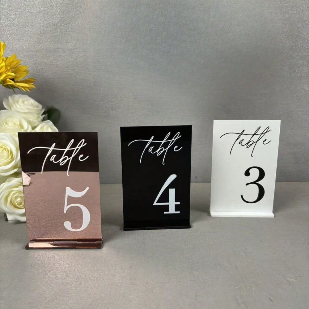 لافتات أرقام طاولات من الأكريل - مراجعة Table Number Gold وسعره
